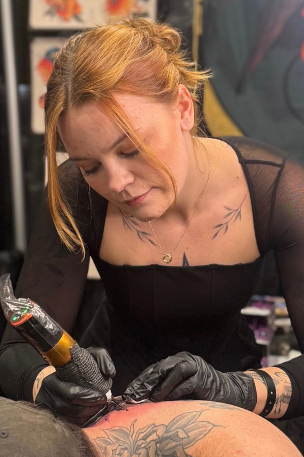 Sun Gold Tattoo & Barber